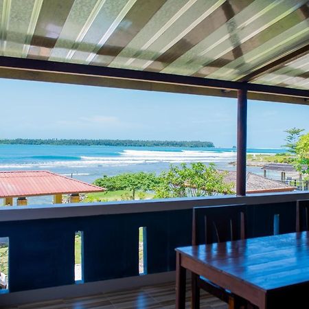Yuni Surf House Apartment Lagudri Ngoại thất bức ảnh