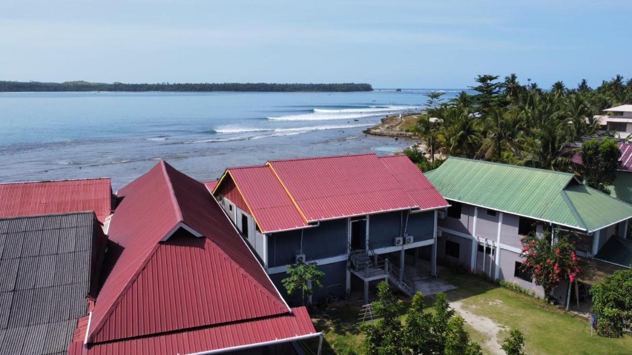 Yuni Surf House Apartment Lagudri Ngoại thất bức ảnh