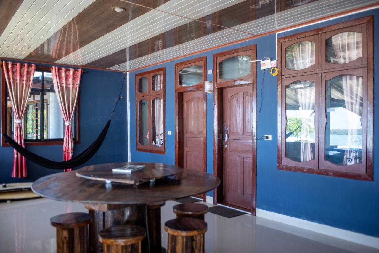 Yuni Surf House Apartment Lagudri Ngoại thất bức ảnh